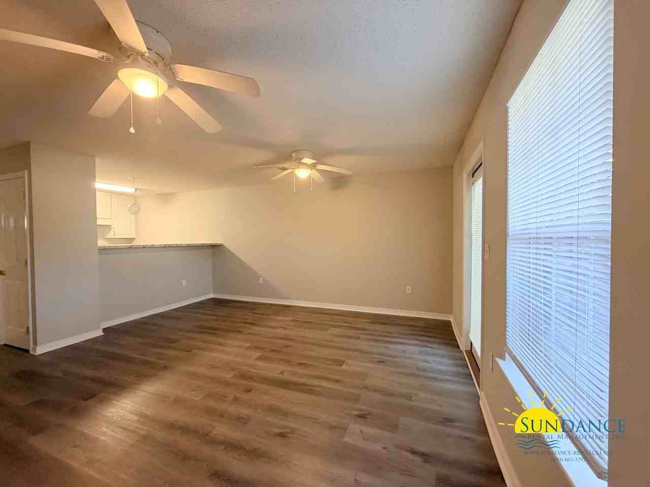 471 Keystone Rd - Photo 3 of 20