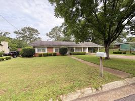 featured image of 102 Navaho St