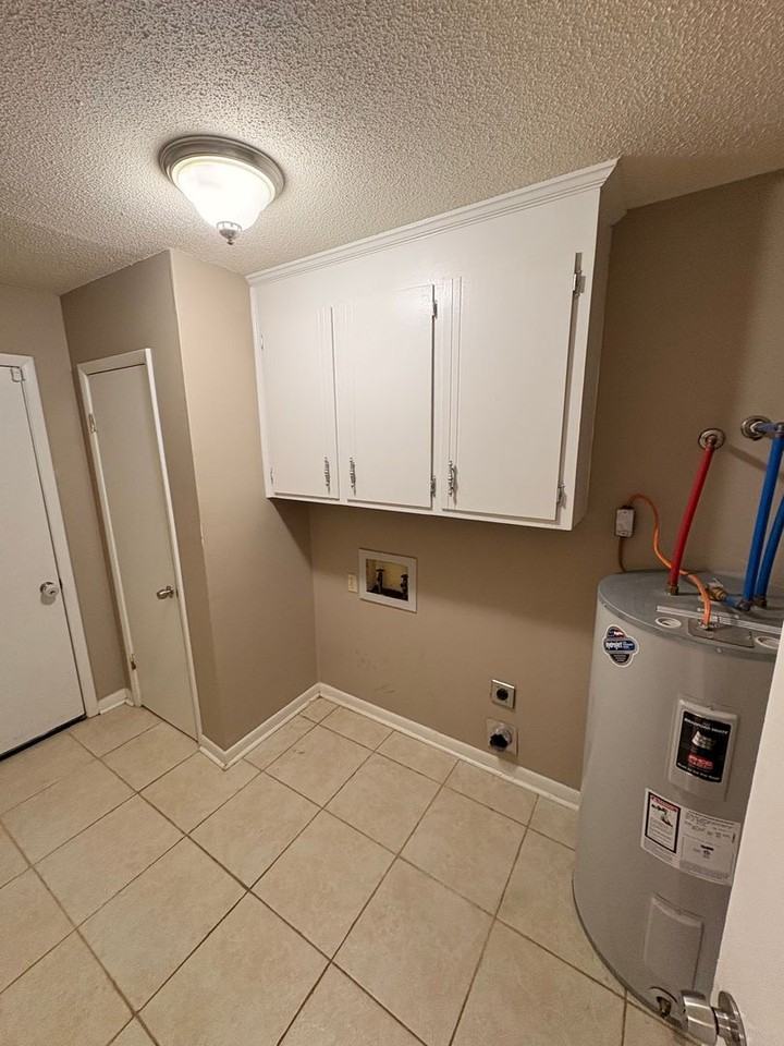 102 Navaho St - Photo 6 of 17
