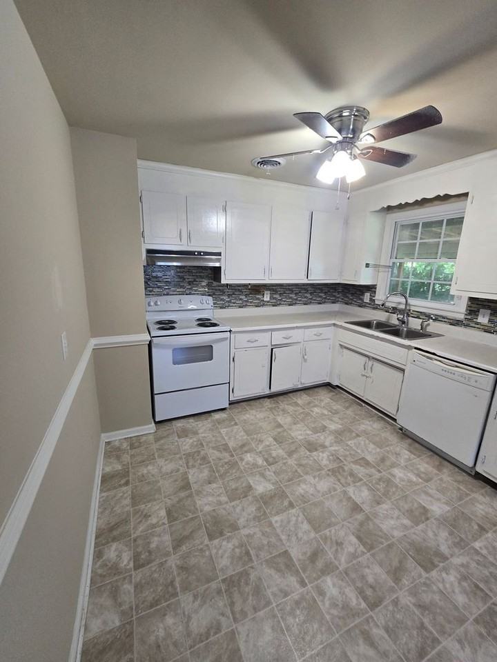 3309 Carlisle Ave - Photo 5 of 5