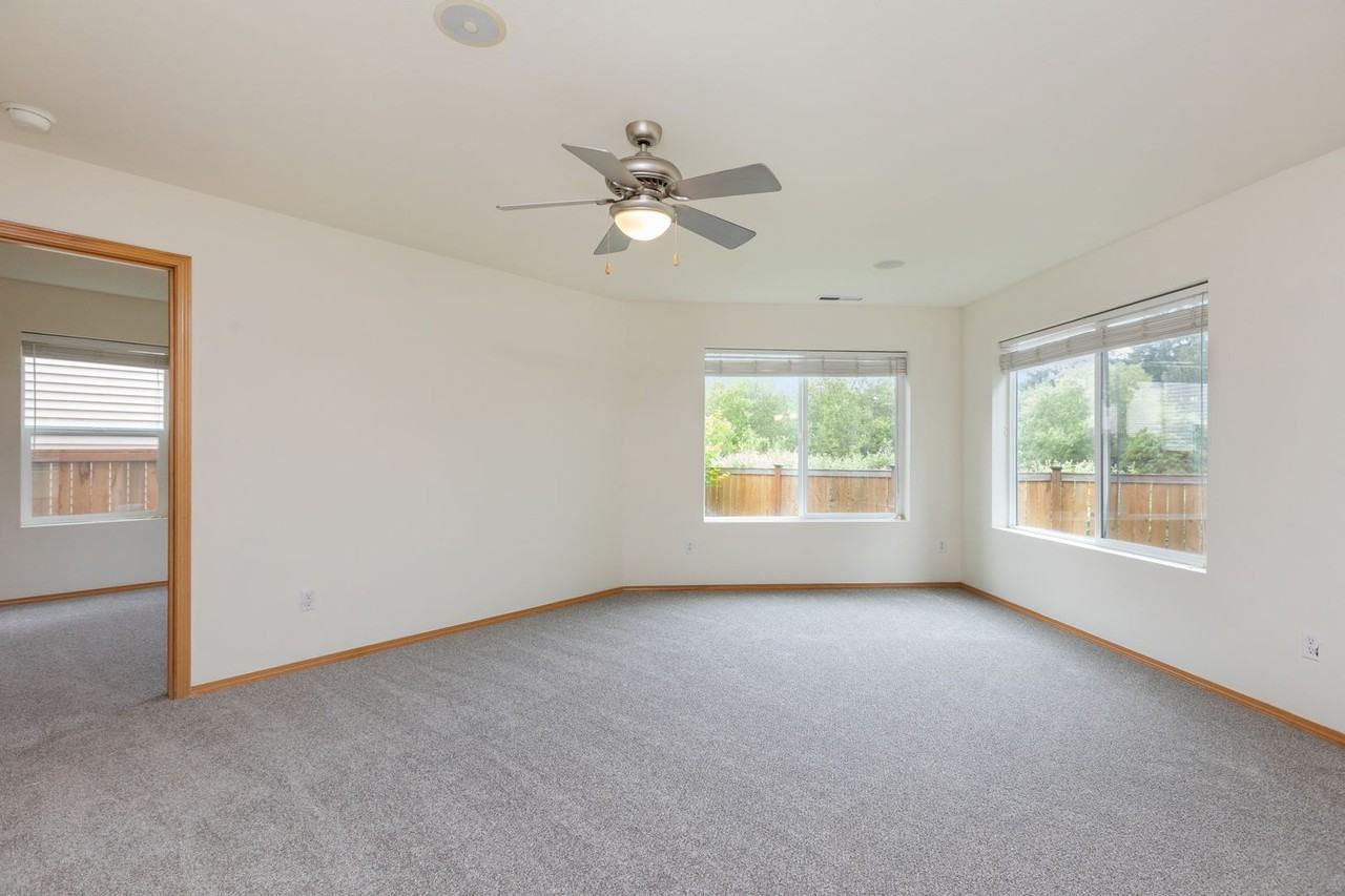 19104 13th Ave Se - Photo 2 of 49