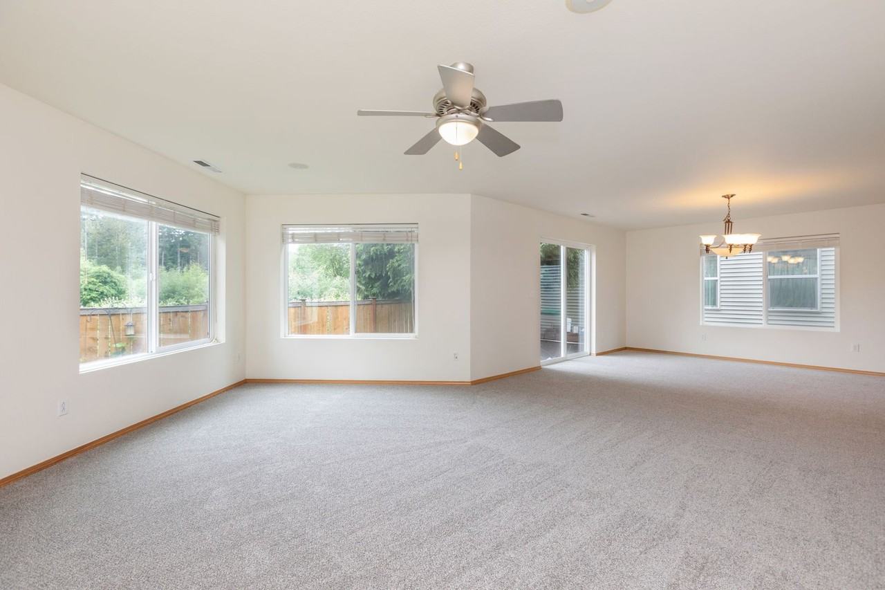 19104 13th Ave Se - Photo 3 of 49