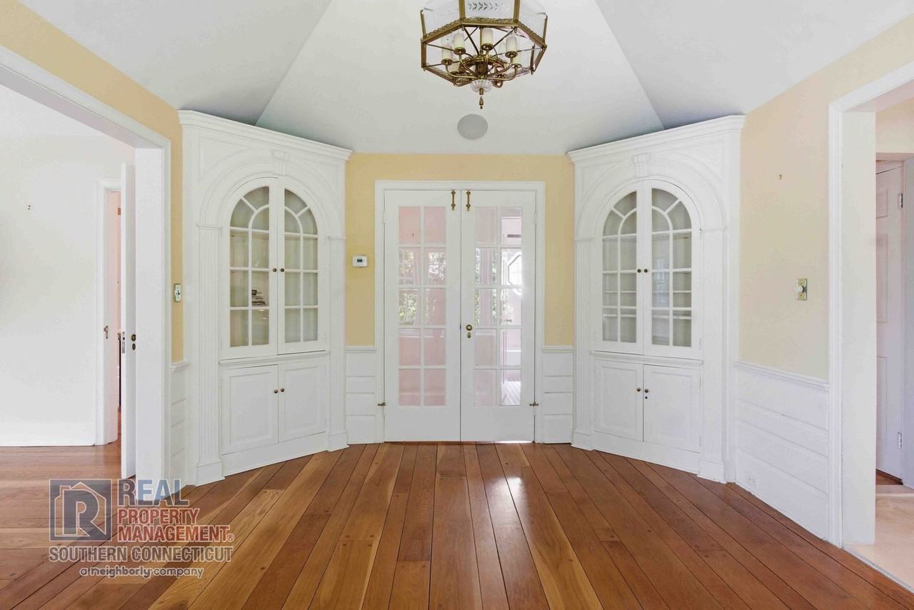 24 Highbrook Rd - Photo 2 of 23