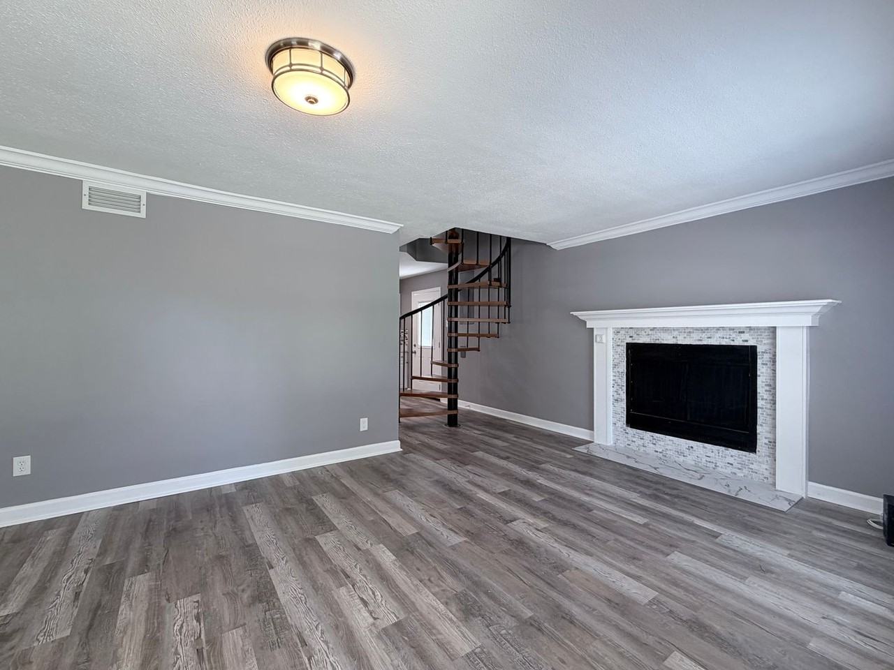 5336 Cruz Rd - Photo 3 of 17