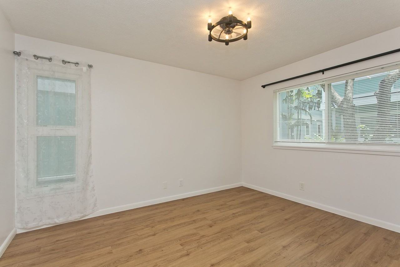 355 Aoloa St #C104 - Photo 7 of 8