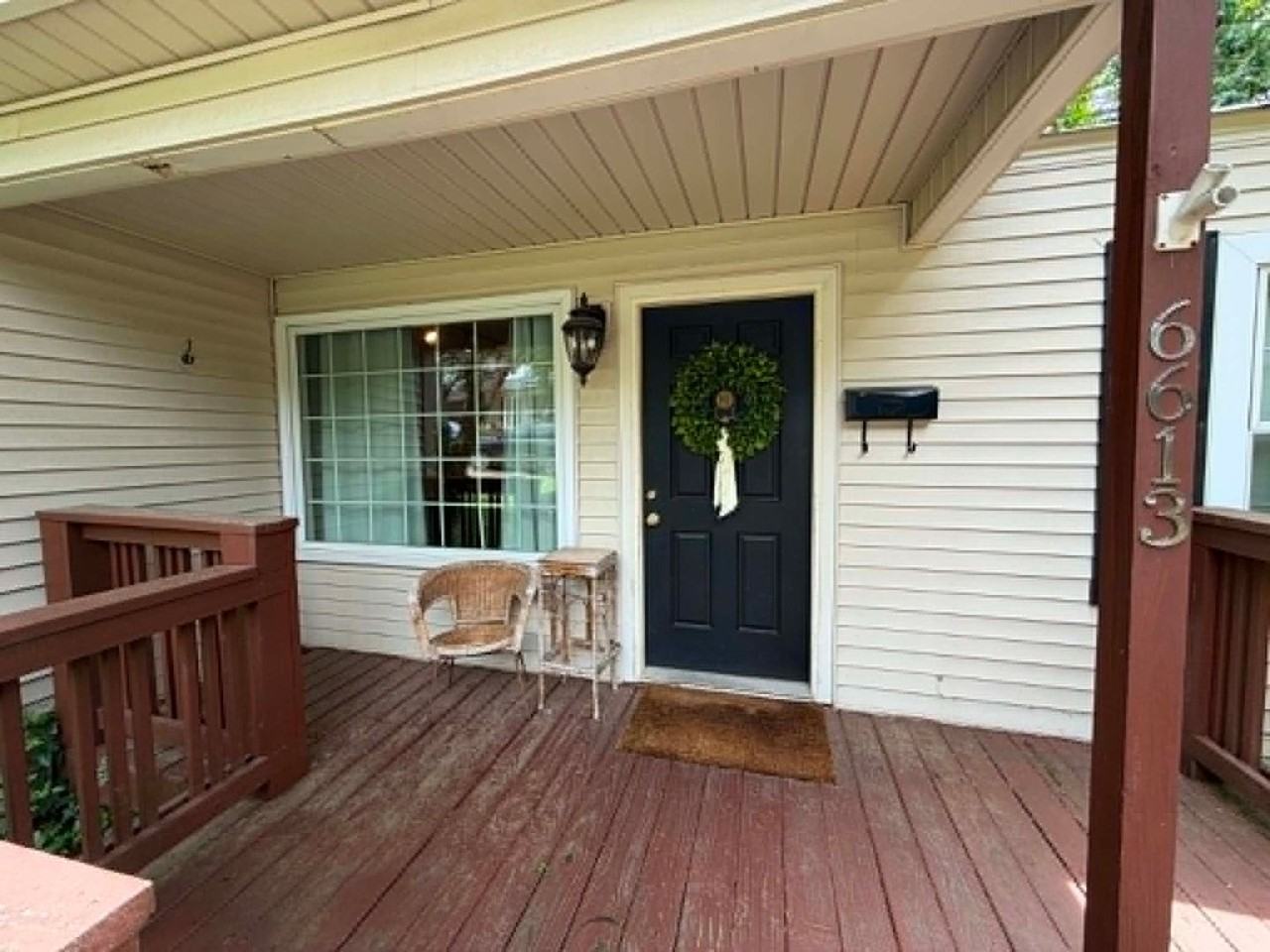 6613 Westover Dr - Photo 2 of 12
