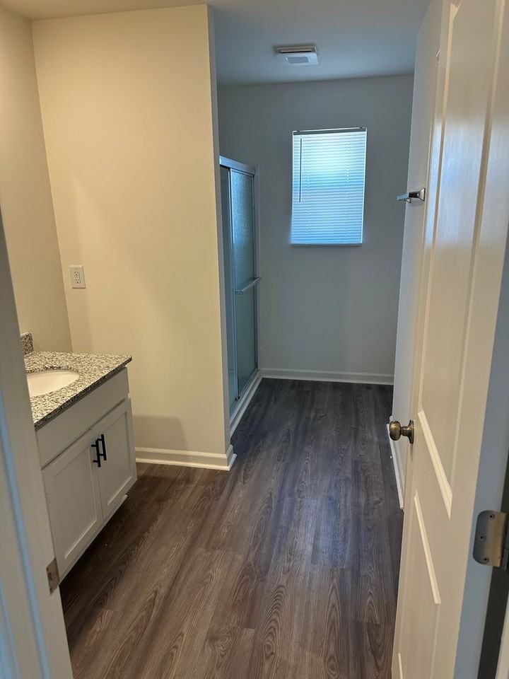 7024 Peppermill Way - Photo 3 of 8
