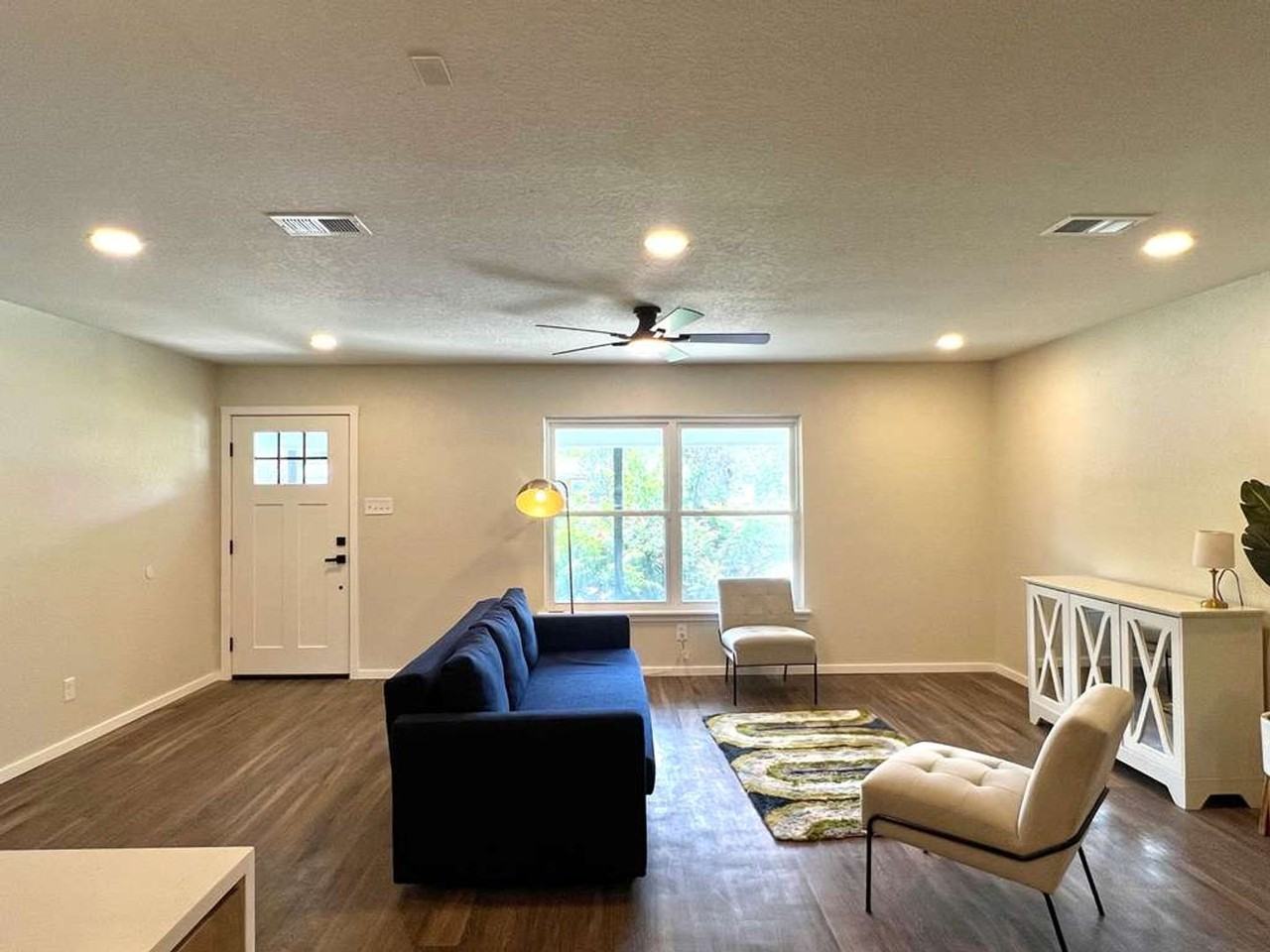 3615 Electra Dr - Photo 6 of 22
