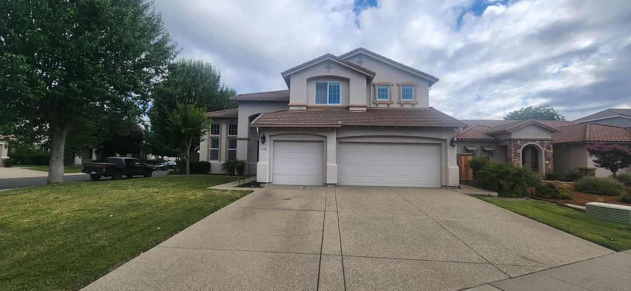 9736 Country Falls Ln - Photo 2 of 25
