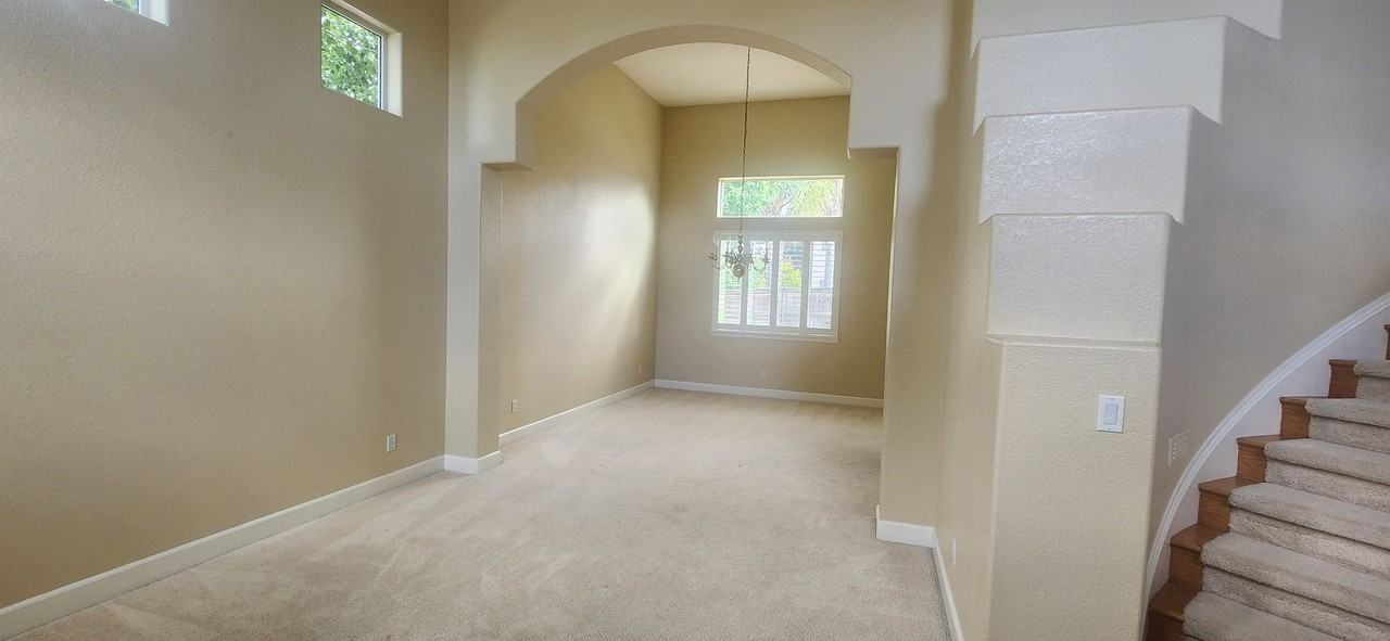 9736 Country Falls Ln - Photo 5 of 25