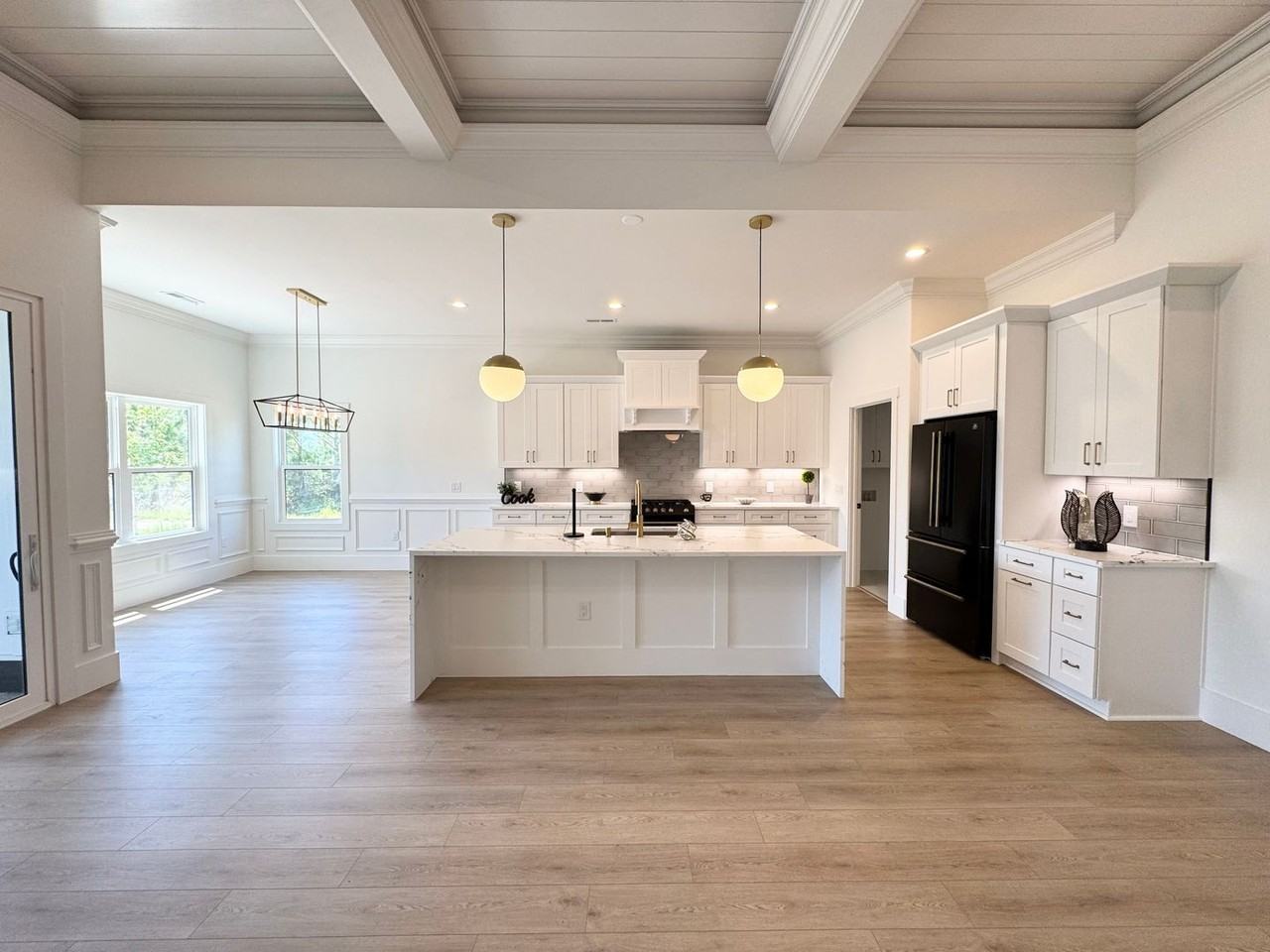 144 Sago Palm Dr - Photo 4 of 17