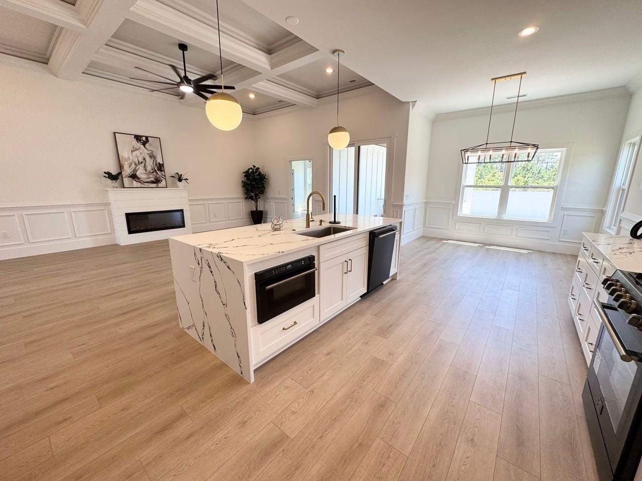 144 Sago Palm Dr - Photo 5 of 17