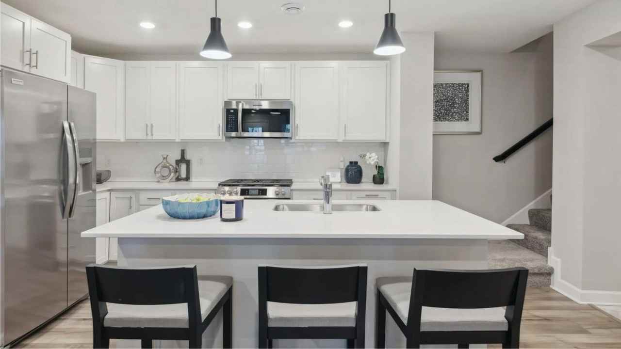 15022 Adare Way - Photo 5 of 26