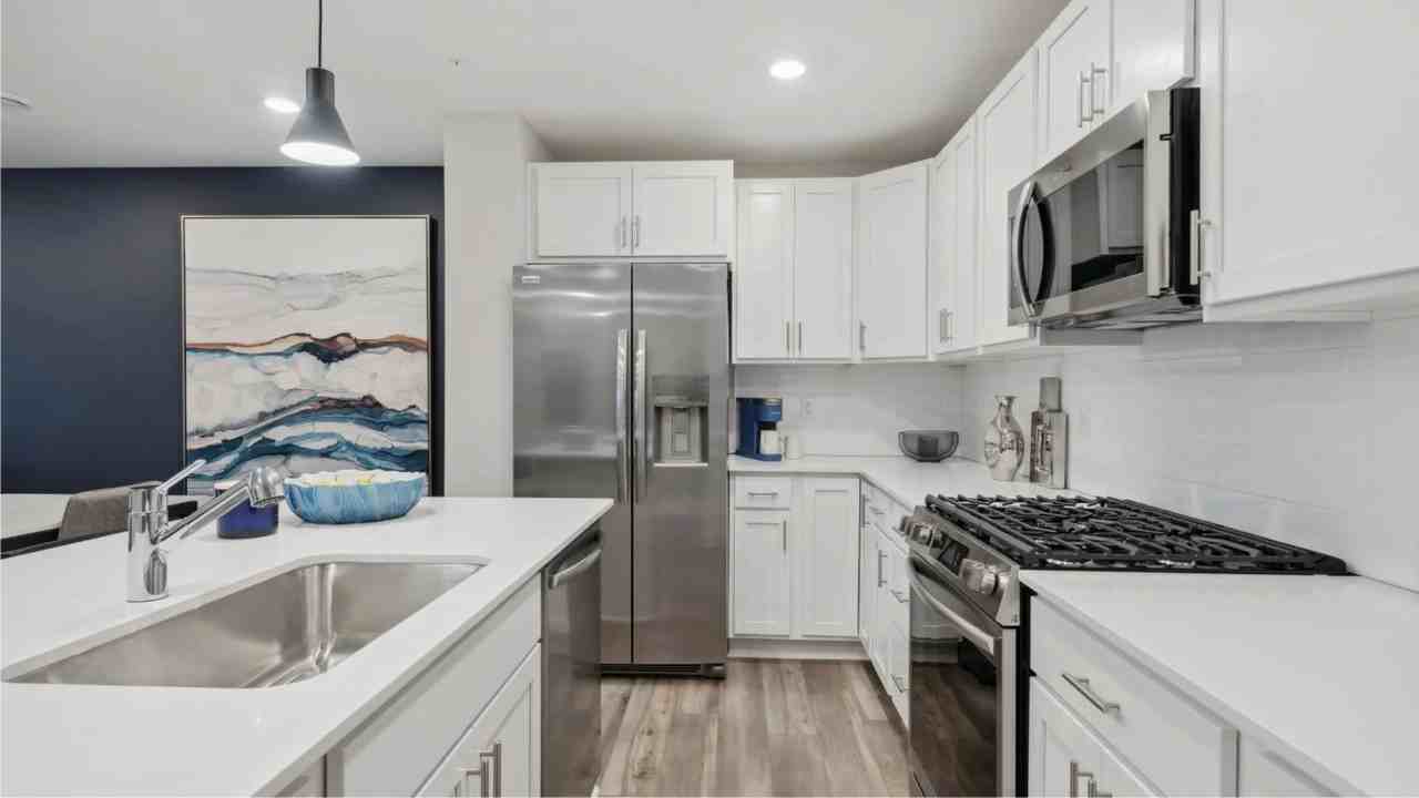 15022 Adare Way - Photo 7 of 26