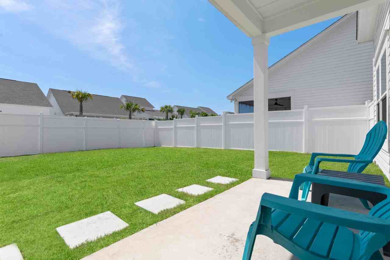 22801 Ann Miller Rd - Photo 6 of 50