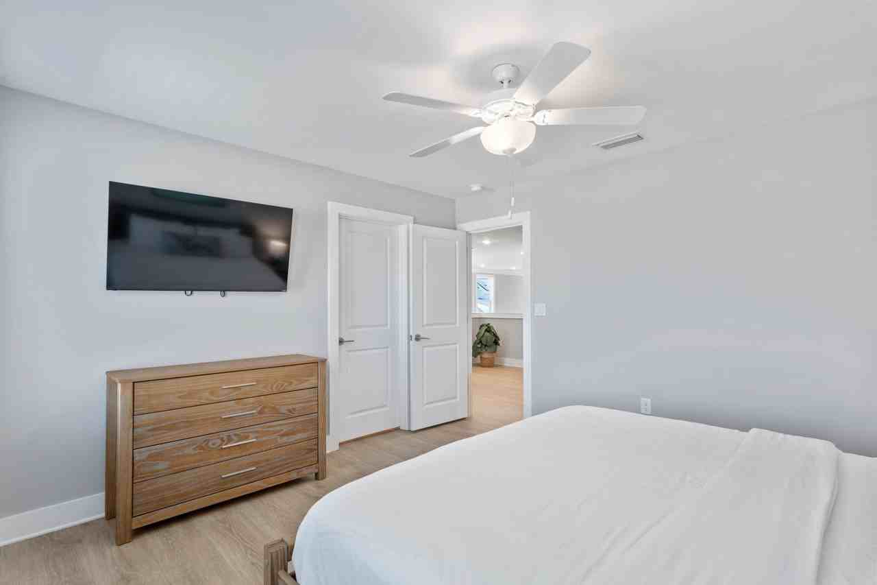 22801 Ann Miller Rd - Photo 7 of 50