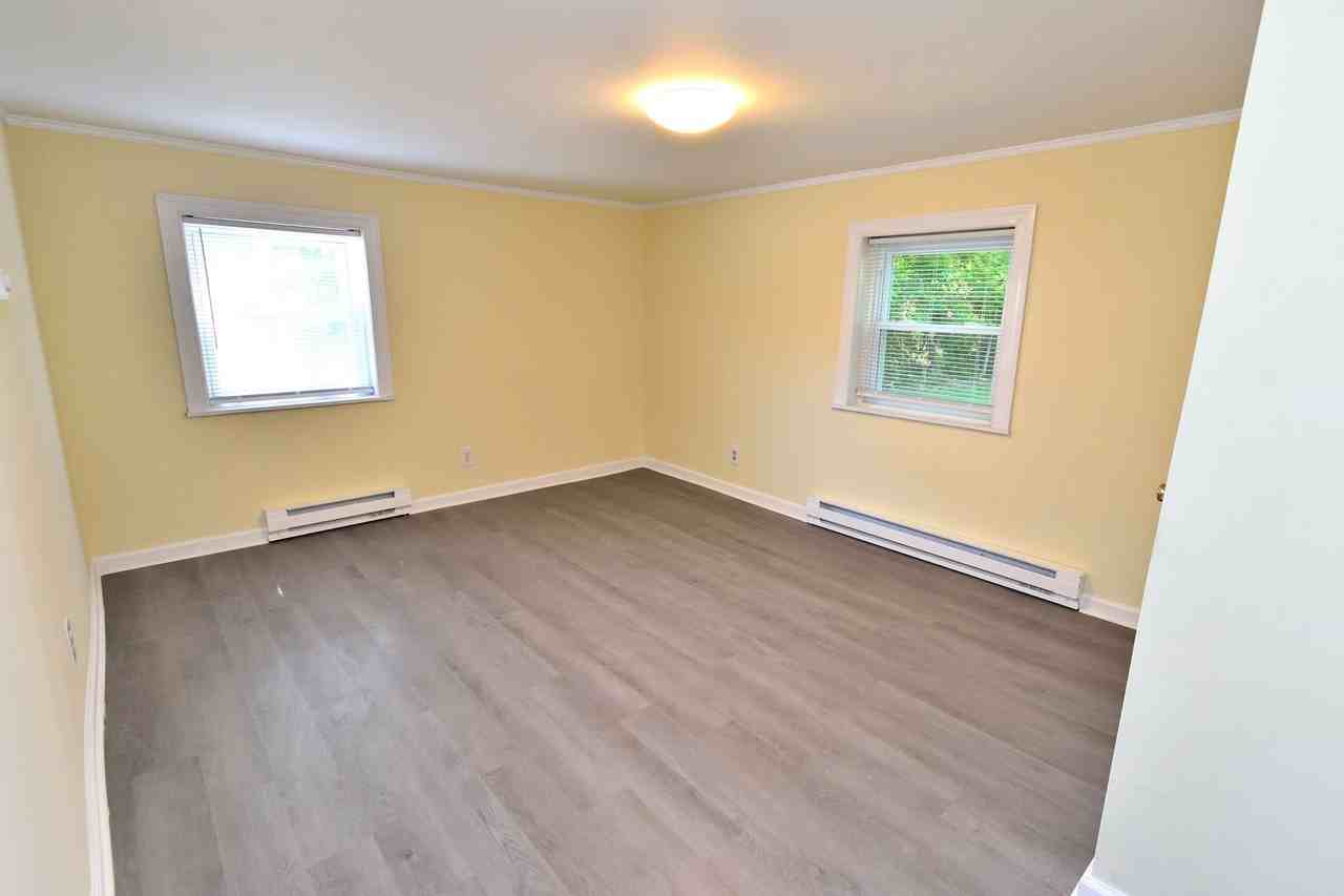 827 Gay St - Photo 6 of 12