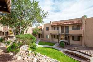 featured image of 2080 W Speedway Blvd