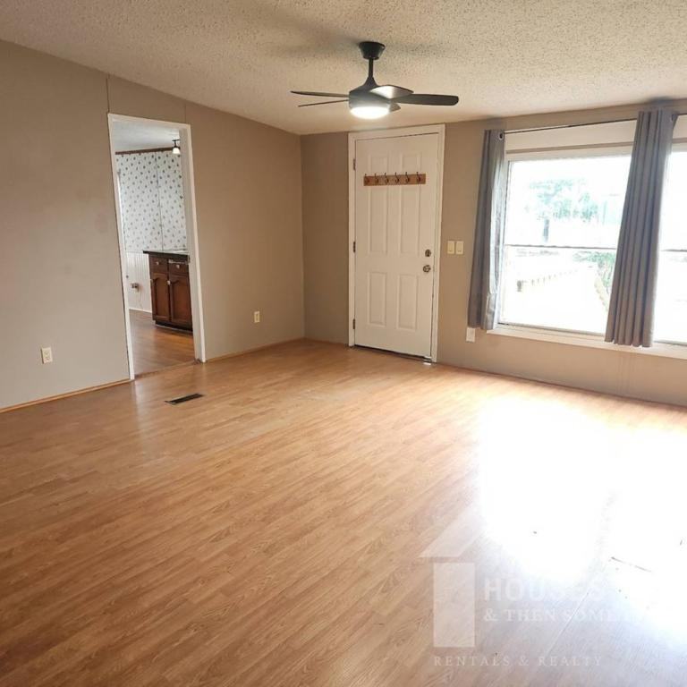 9 Gilreath St - Photo 2 of 21