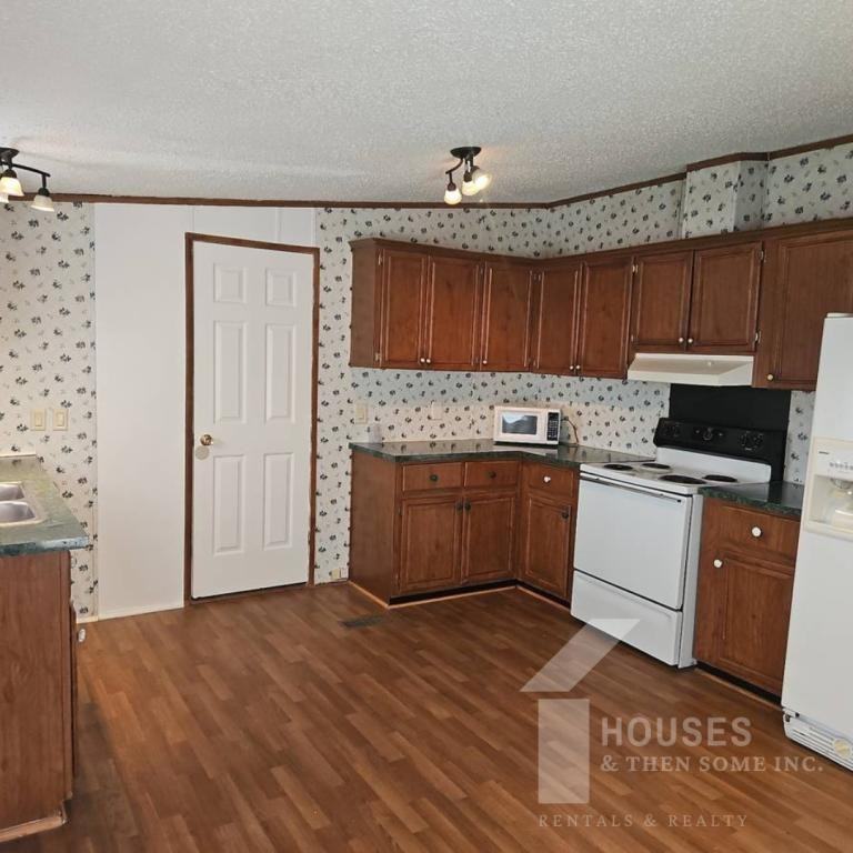 9 Gilreath St - Photo 3 of 21