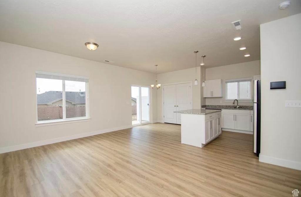 855 W 600 S - Photo 2 of 11