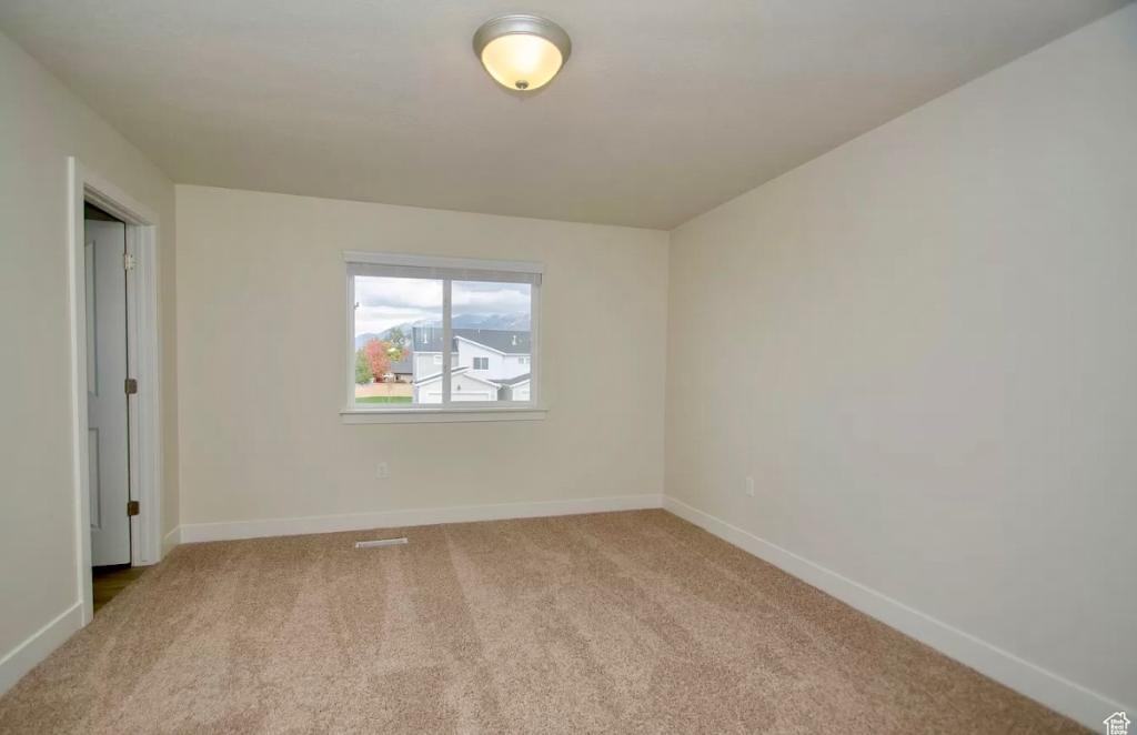 855 W 600 S - Photo 5 of 11