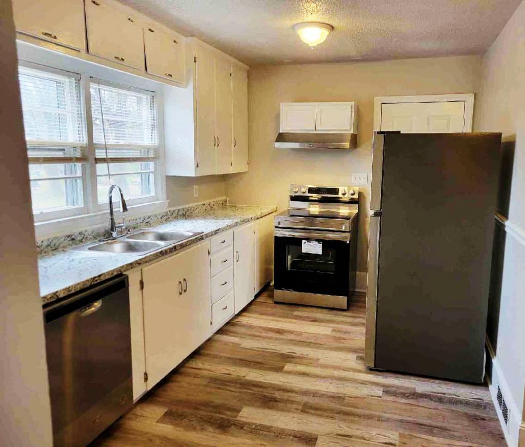5405 Hilltop Cir - Photo 4 of 12