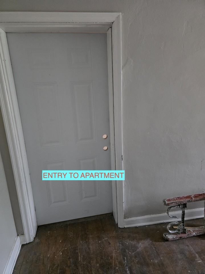 2442 2442 St Louis Ave 2444 St Louis Ave #2442UPPER - Photo 7 of 11