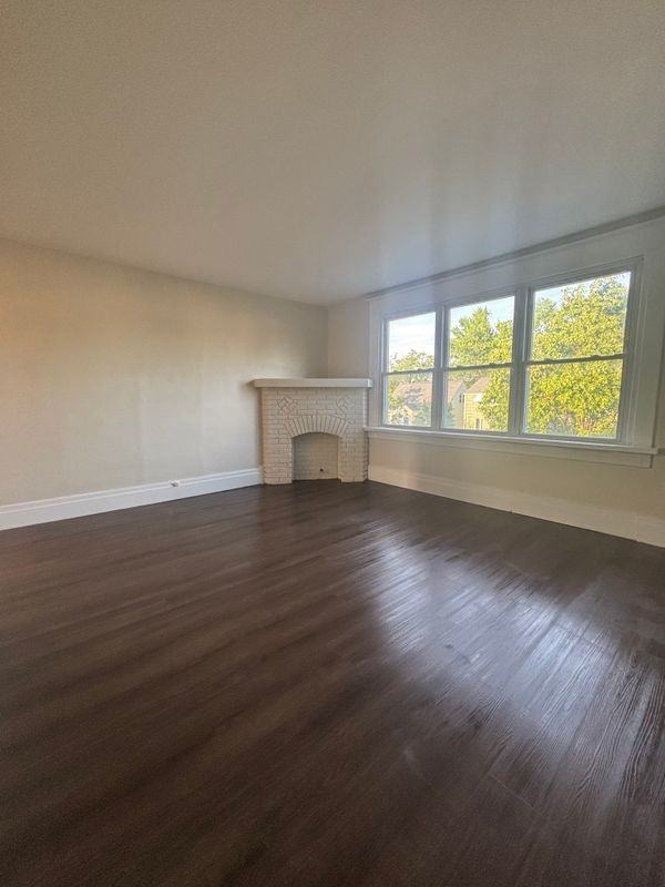 154 Midland Ave - Photo 4 of 19