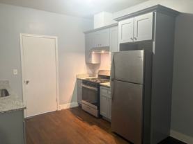 2731 N Austin Ave - Photo 1 of 1