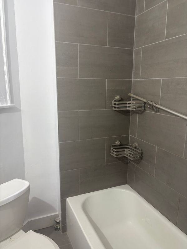 2731 N Austin Ave - Photo 4 of 10
