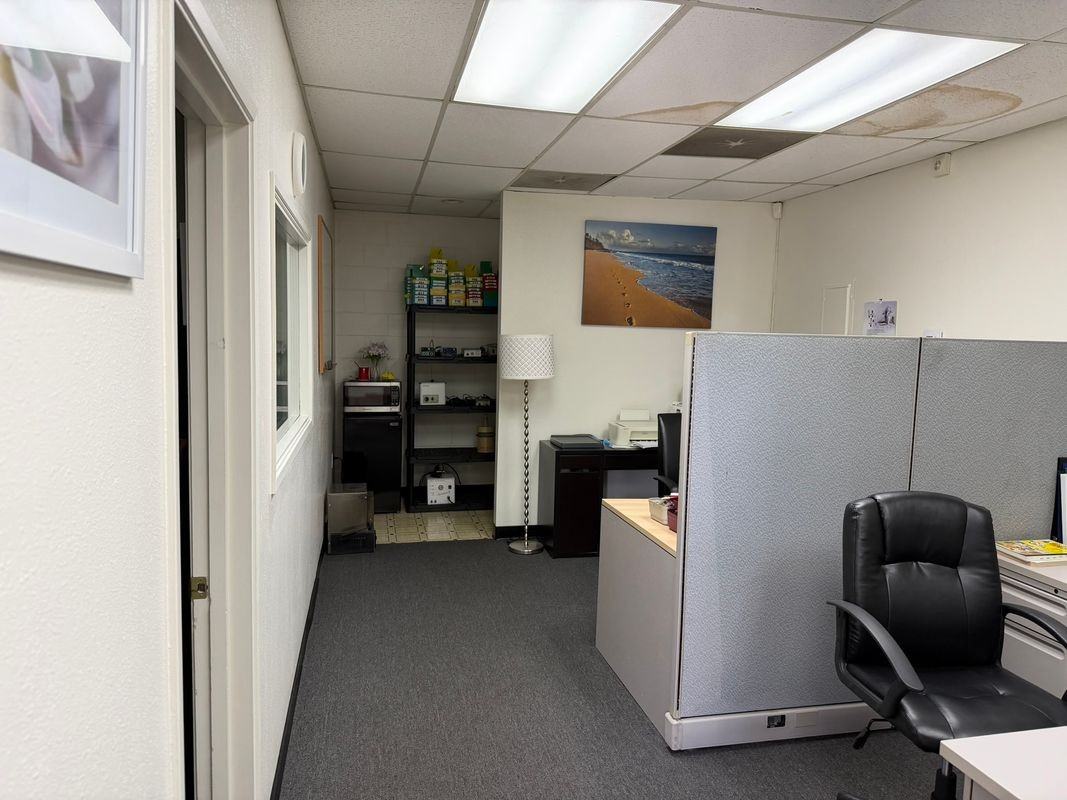 2530 W Whittier Blvd ##8 - Photo 5 of 7