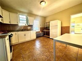 featured image of 7 Lancaster St