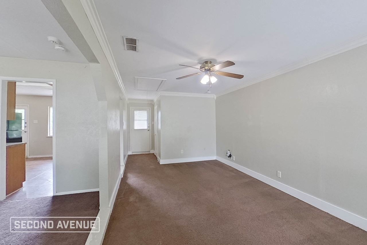 2641 Bluebird Ln - Photo 7 of 22