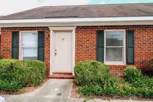 featured image of 140 Lanier Dr #1