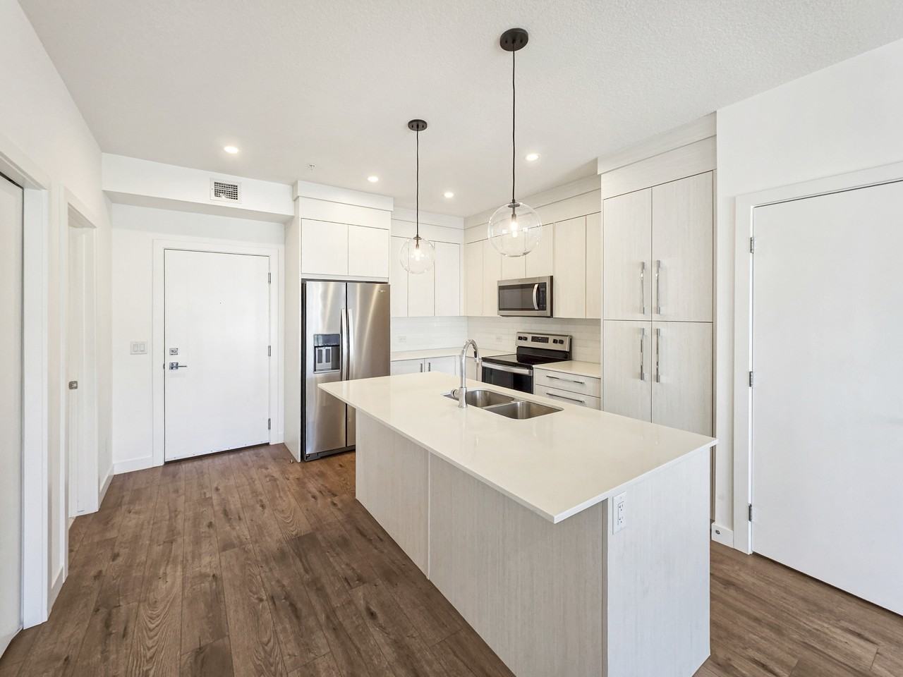 681 Savanna Boulevard NE (Savanna II) - Photo 4 of 24