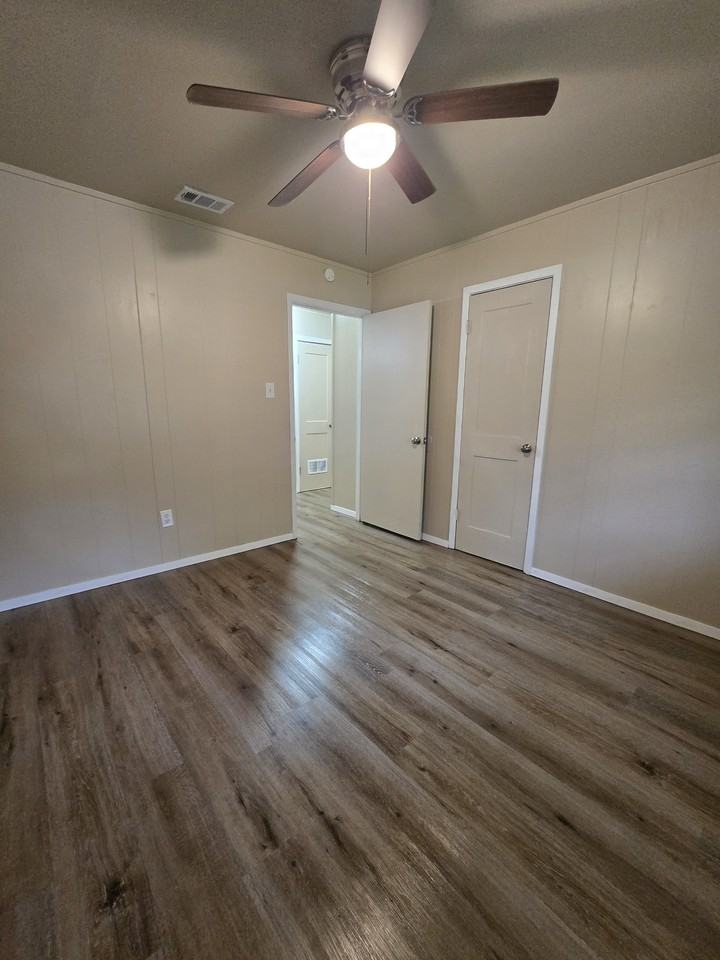 11618 W 1st Ave #108 - Photo 4 of 18
