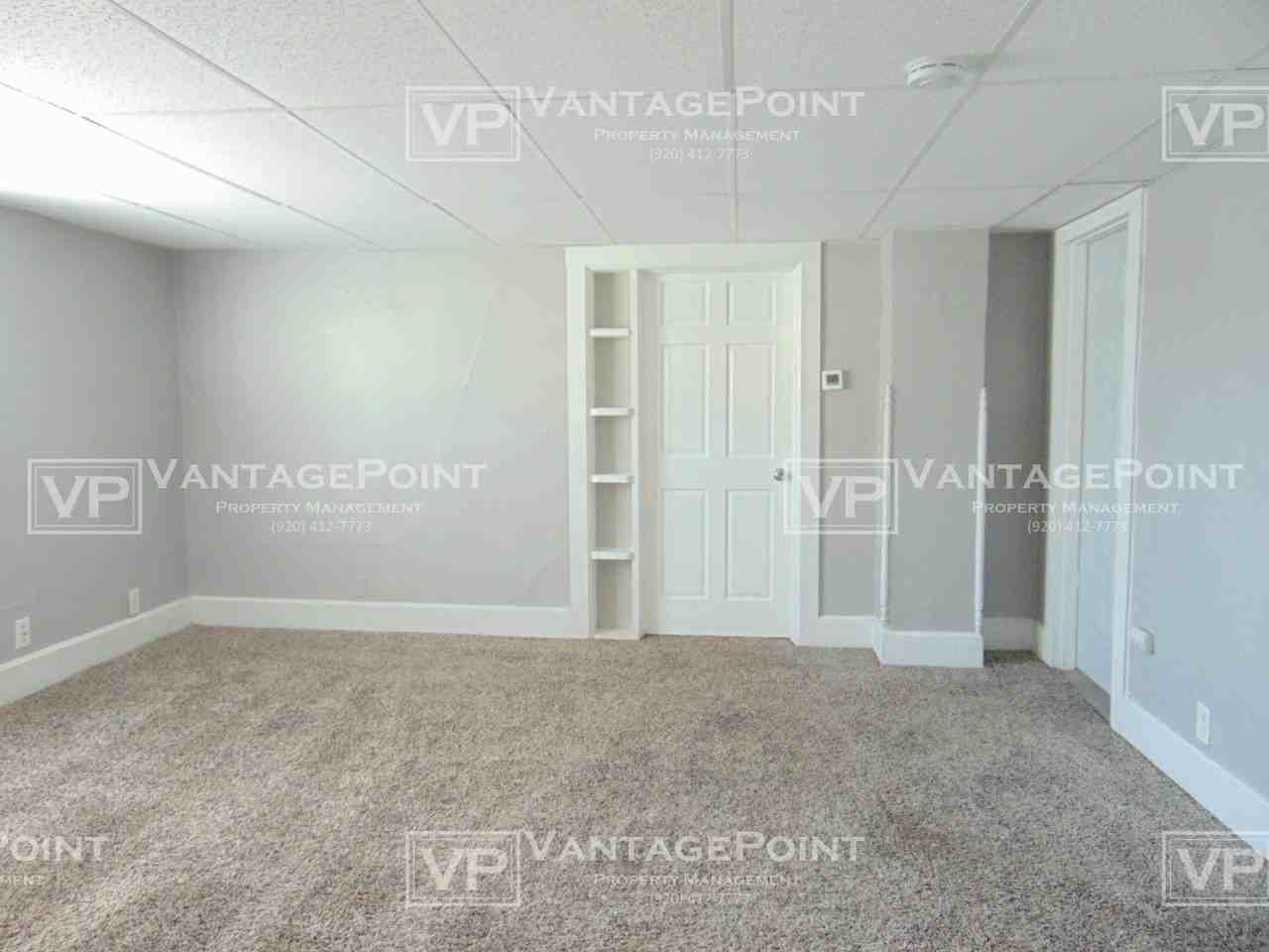 802 Kellogg St - Photo 4 of 17