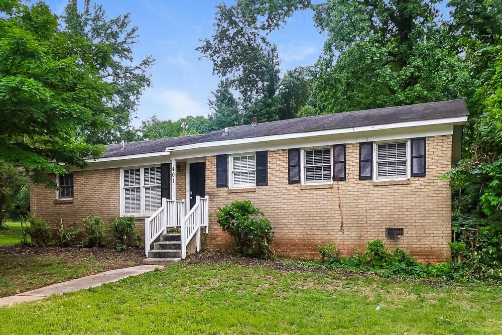 401 Sleepy Hollow Rd - Photo 3 of 16