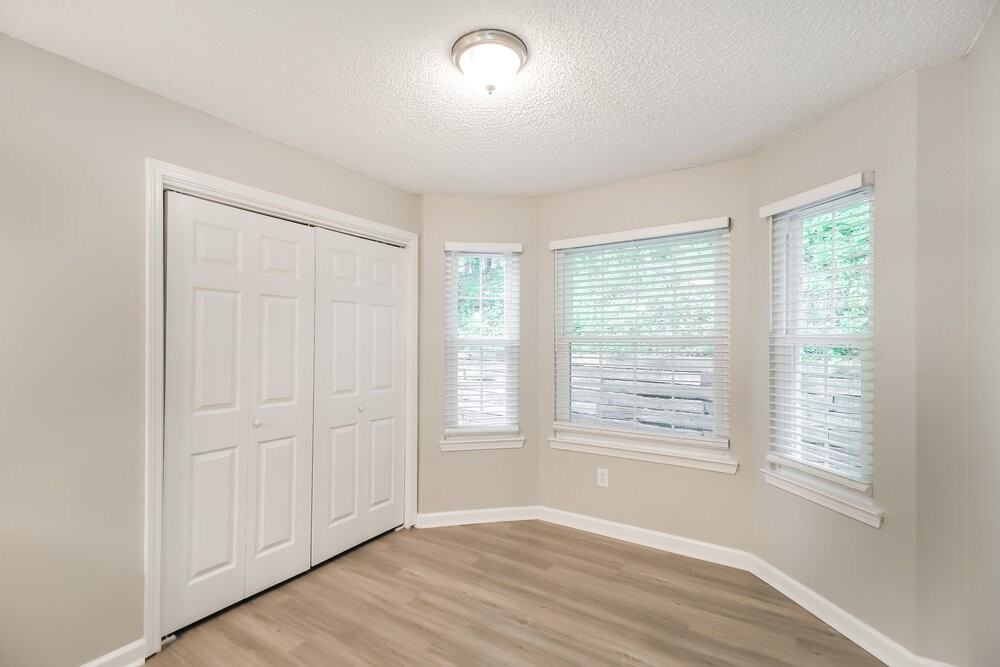 7210 Mahogany Dr - Photo 7 of 17