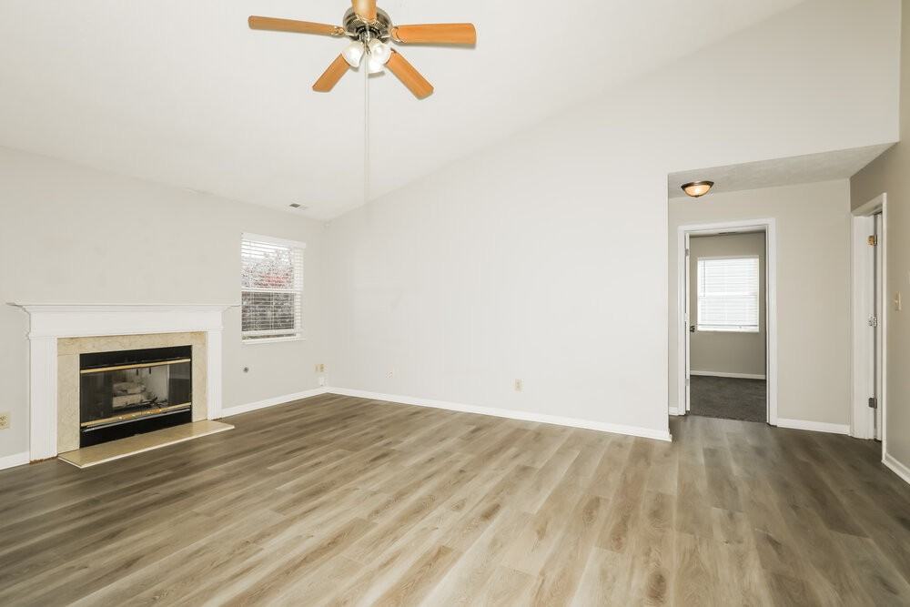 457 Sable Chase - Photo 4 of 16