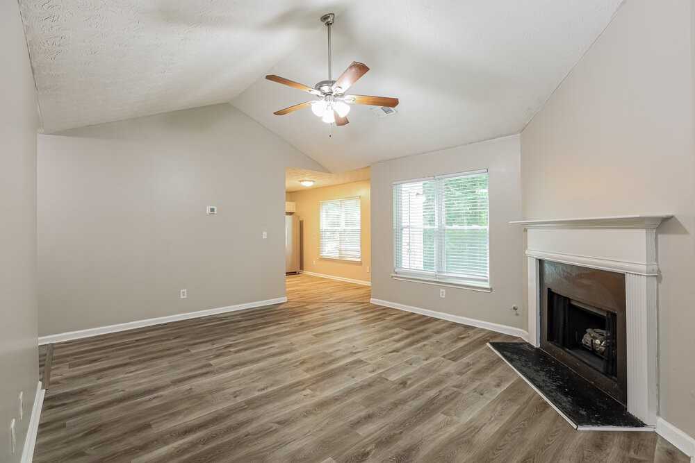 54 Virginia Heights Dr - Photo 5 of 16