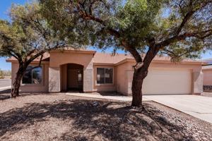 featured image of 4398 W Veranda St