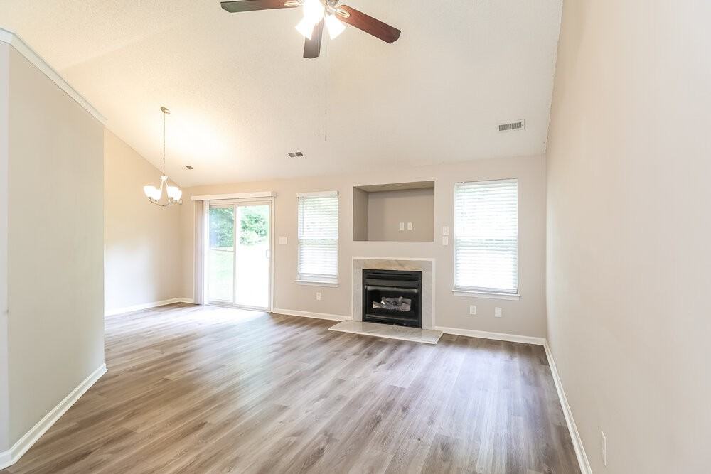 7229 Kavan Hunter Dr - Photo 5 of 16