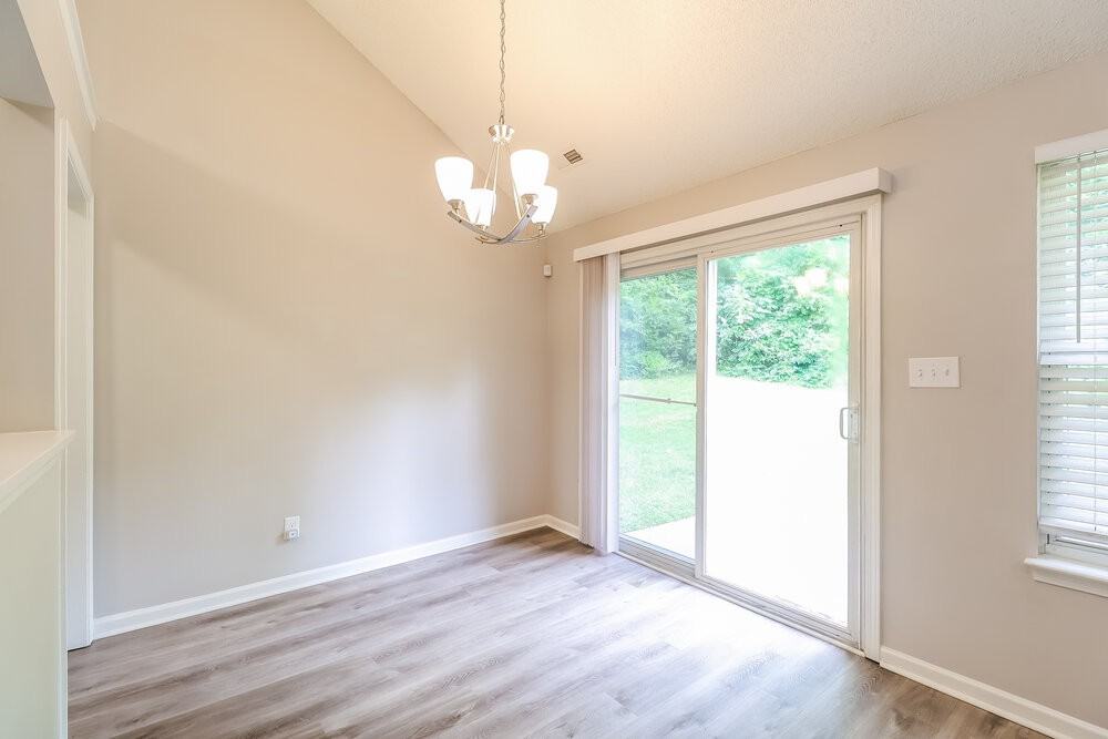 7229 Kavan Hunter Dr - Photo 6 of 16