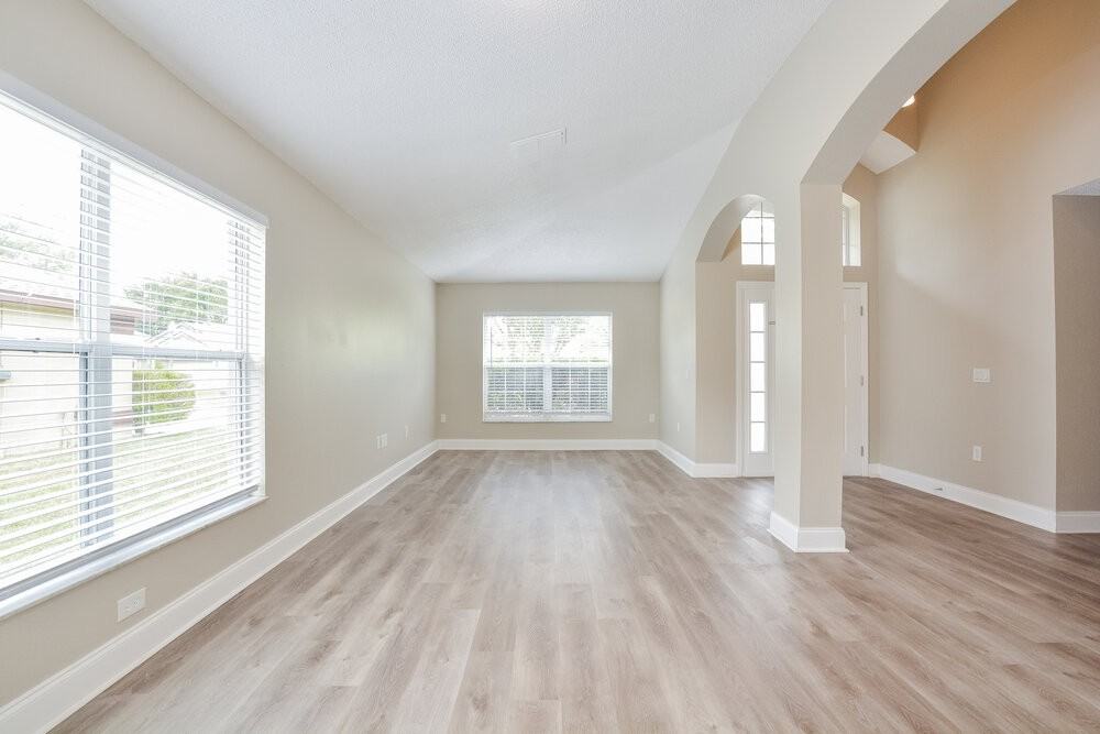 8344 Lake Amhurst Trl - Photo 4 of 17