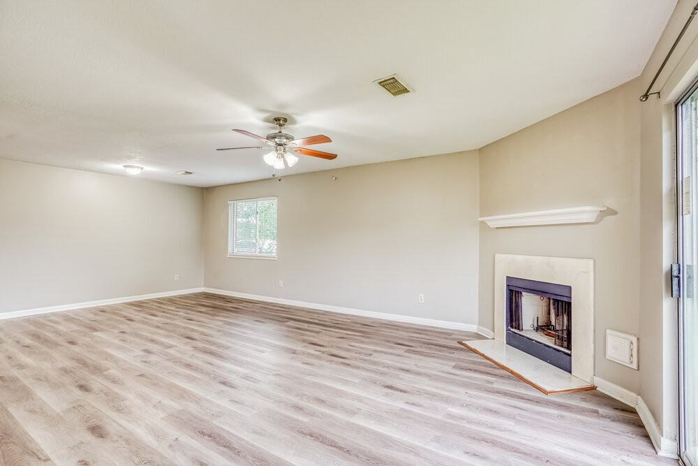 16115 Purpleridge Ct - Photo 5 of 16
