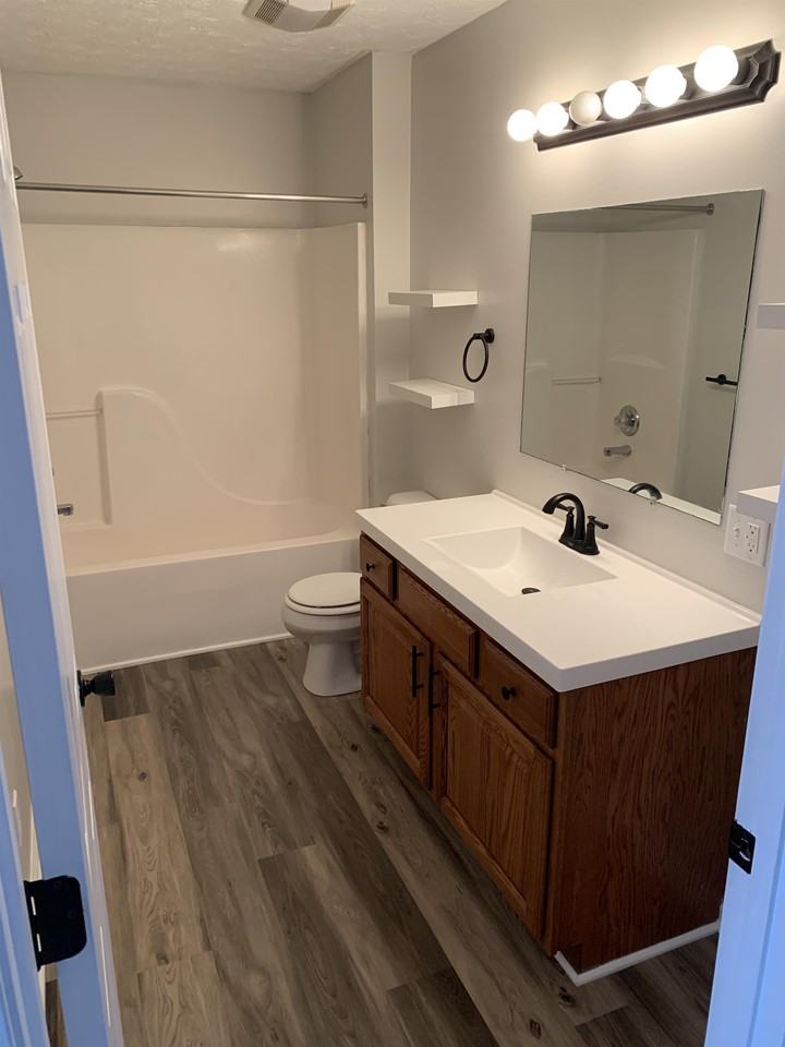 642 Mcclung Ave #C - Photo 2 of 11