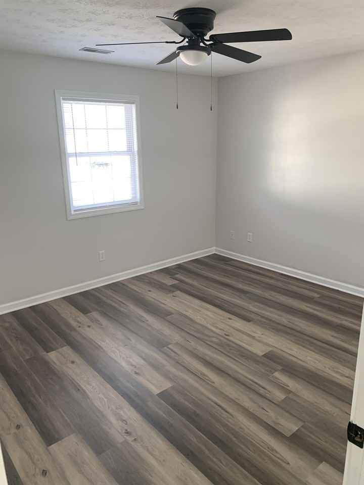 642 Mcclung Ave #C - Photo 7 of 11