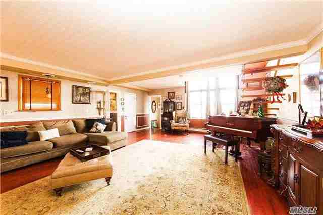 211 Sportsmans Ave - Photo 3 of 17